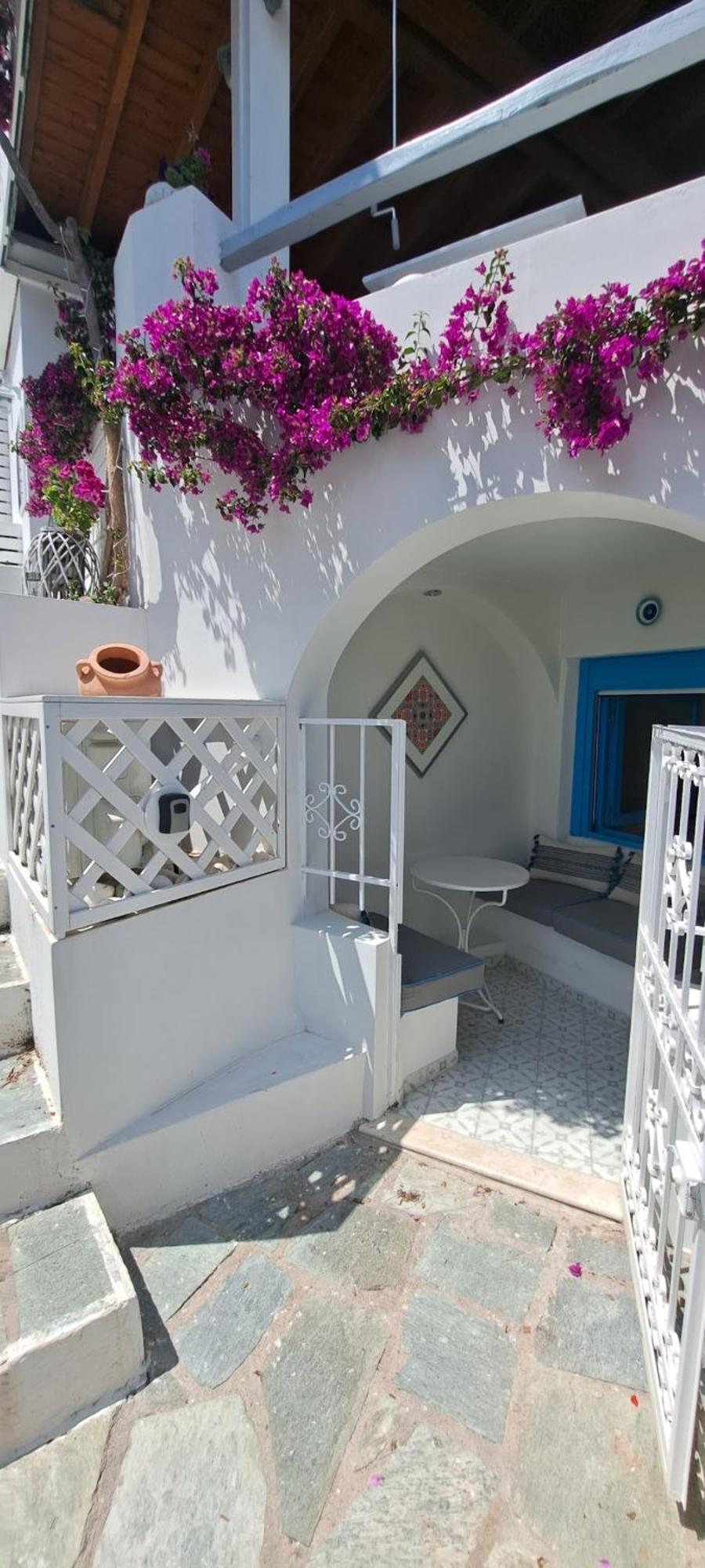 Final Step Apartment Skiathos Town Exterior photo